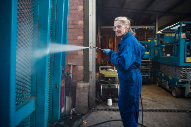 Best Garage Pressure Washing  in Wallace, ID
