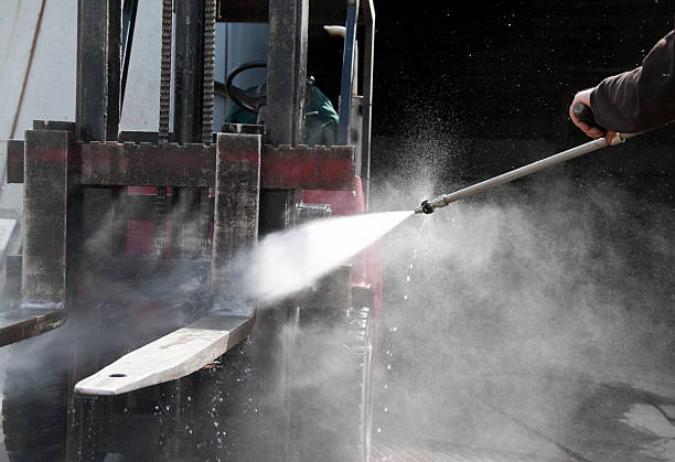 Best Concrete Pressure Washing  in Wallace, ID
